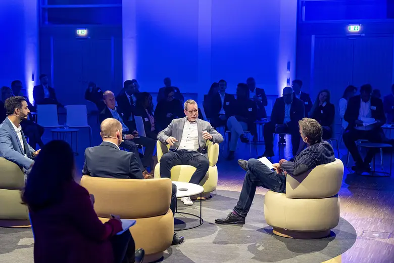 Knowledge Hub „Finance Next – Wie neue Asset-Klassen und KI die Finanzwelt verändern“ beim Frankfurt Finance & Future Summit 2026.
