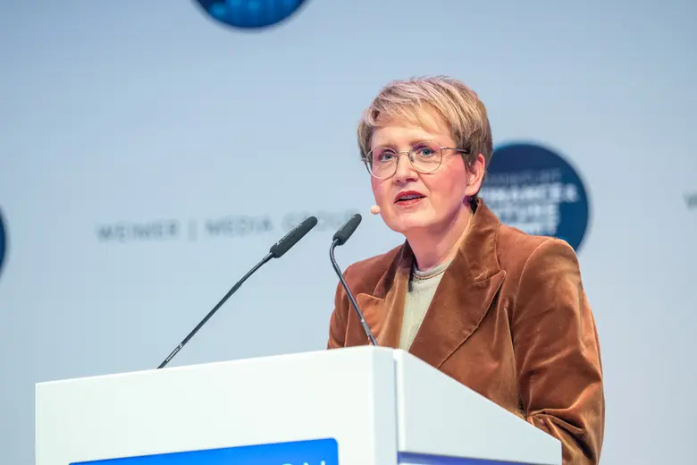 Gabriele Hässig, Geschäftsführerin Kommunikation und Nachhaltigkeit DACH Procter & Gamble, auf dem Frankfurt Finance & Future Summit.