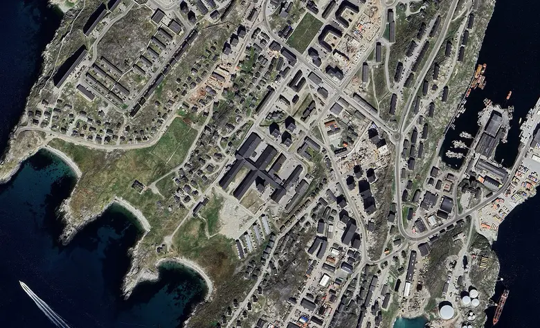 Satellitenaufnahme von Nuuk an der grönländischen Küste.