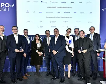 Die Gewinner auf der IPO Night-Bühne im Städel, Frankfurt. 