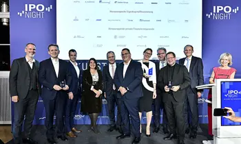 Die Gewinner auf der IPO Night-Bühne im Städel, Frankfurt. 