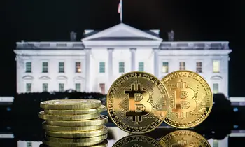 Bitcoins vor dem White House in Washington DC. 